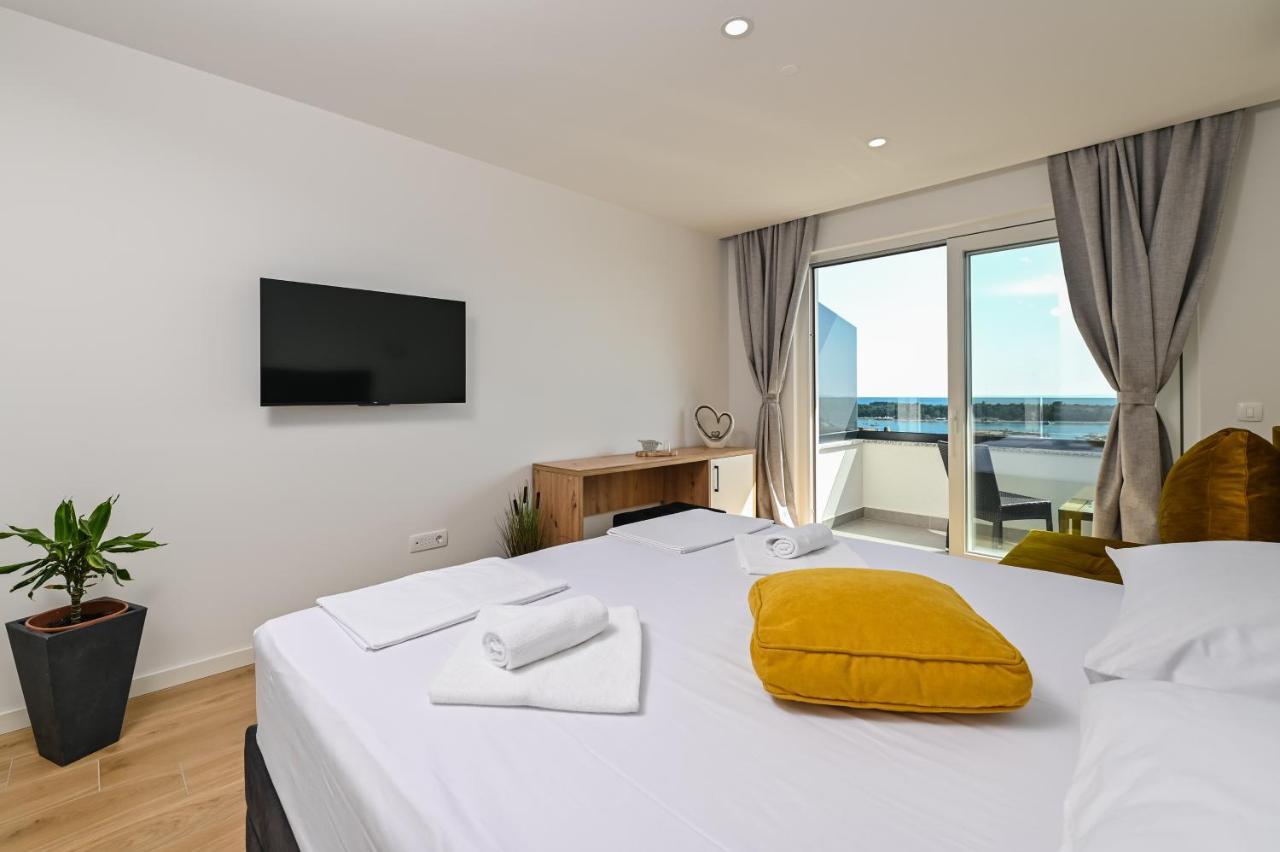 Pansion Comfort Lepar Novalja Dış mekan fotoğraf
