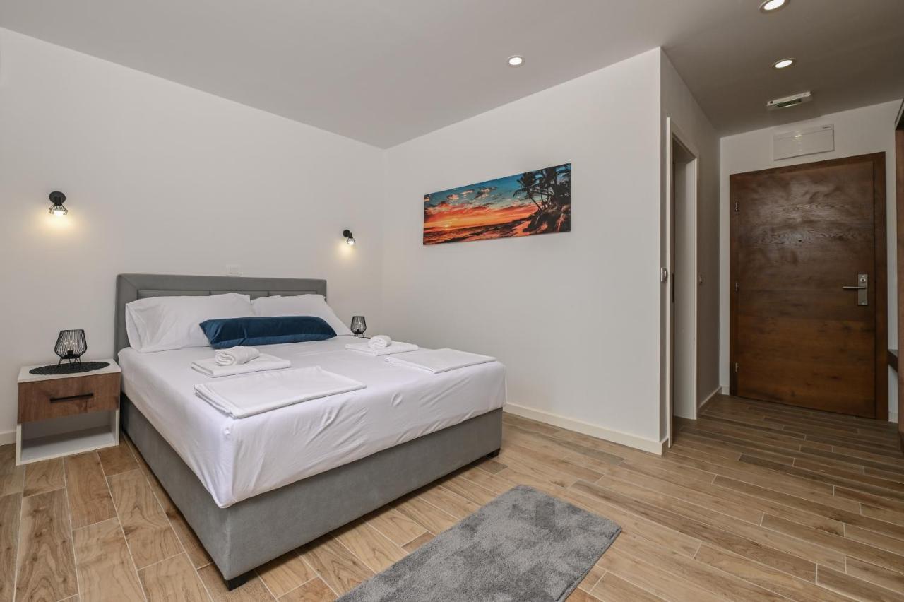 Pansion Comfort Lepar Novalja Dış mekan fotoğraf