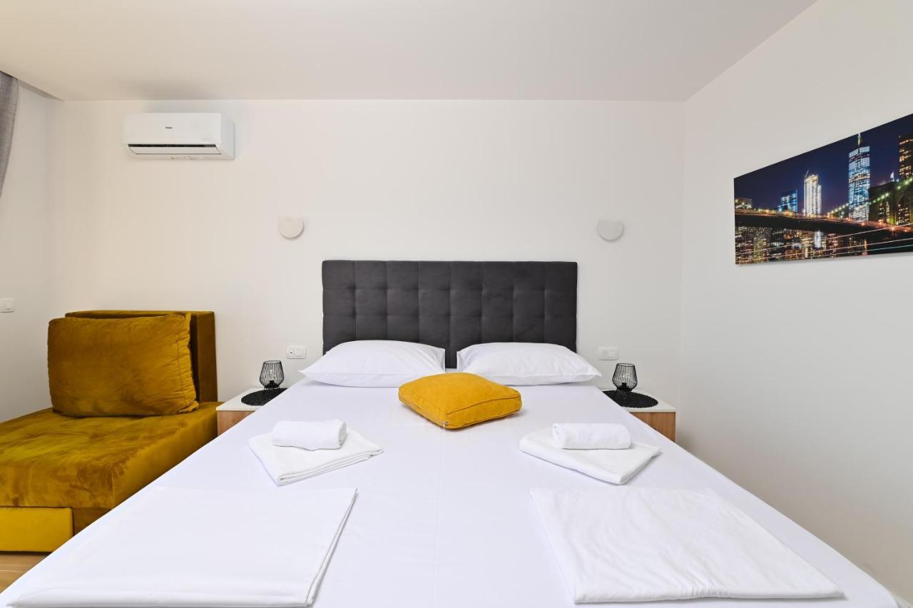 Pansion Comfort Lepar Novalja Dış mekan fotoğraf